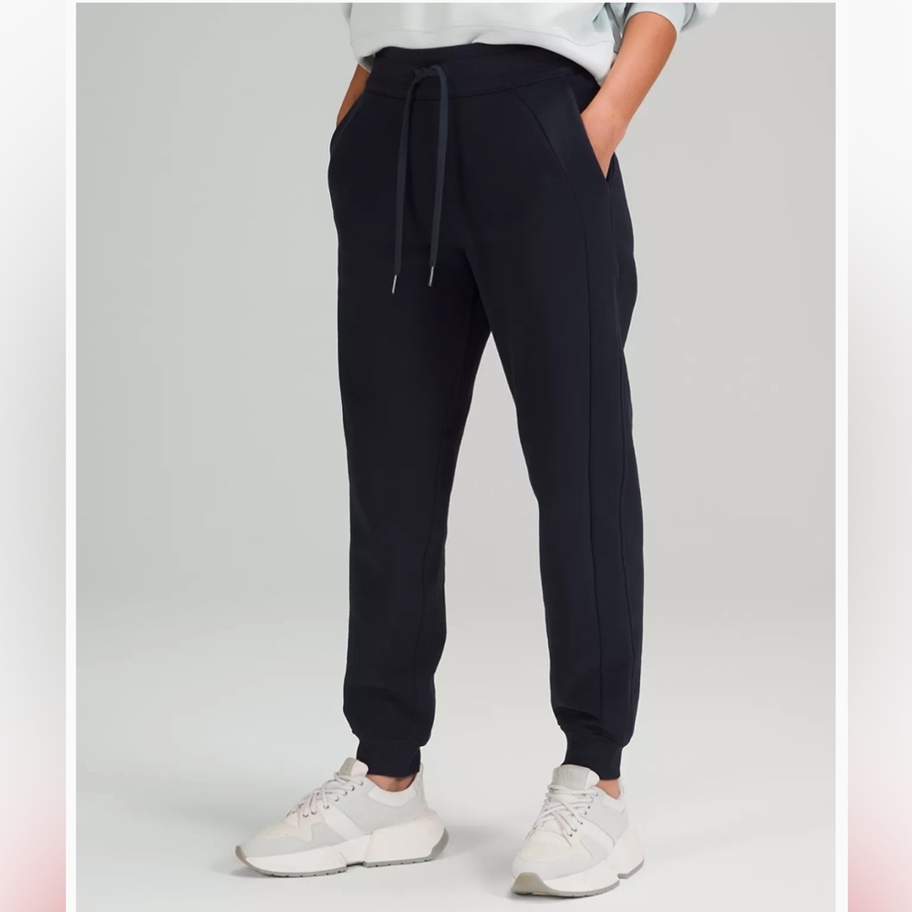 Lululemon Scuba Joggers